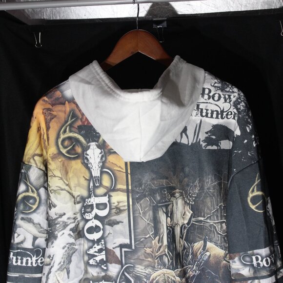 Bow Hunter Camo Hoodie - Size XL - Picture 3 of 6